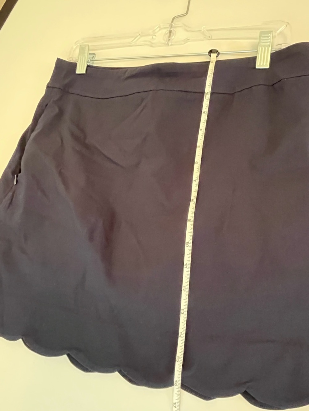 J McLaughlin Scallop-Hem Skort in Navy Blue Size Medium - Picture 6 of 10
